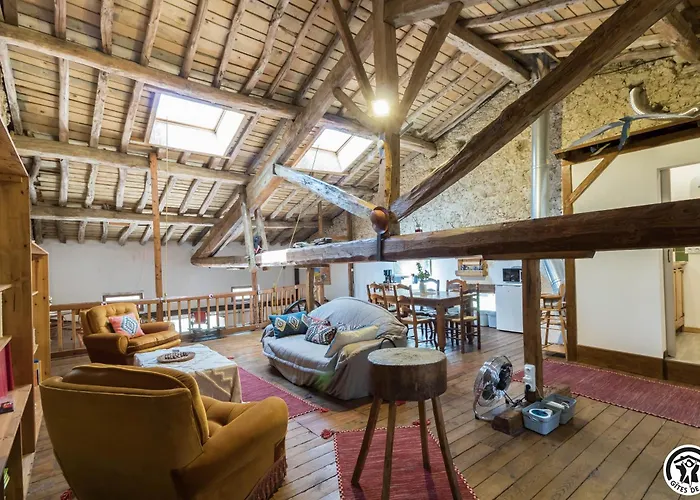 En Pascot - 190 M2 - 3 - 6 Pers - 3 épis Et 3 étoiles - à 10 Mn De Villefranche Et Nailloux *