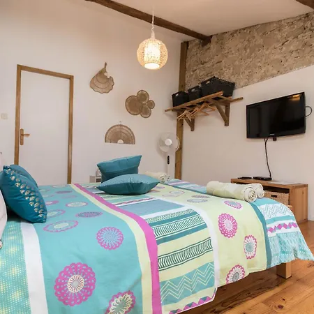 En Pascot - 190 M2 Pour 6 Personnes - Ideal Familles Et Amis - 3 Et 2 Salles De Bain - Billard, Jardin, Barbecue Et Bibliotheque - A 10 Min De Villefranche, Nailloux Et Du Canal Du Midi Holiday home