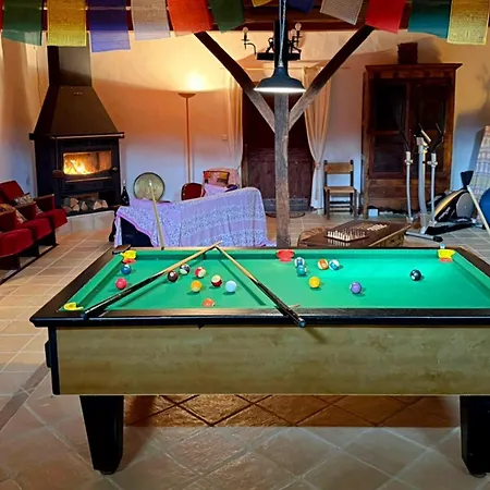 En Pascot - Le Des Retrouvailles En Famille Ou Entre Amis - Authentique Ferme De Caractere Avec Billard, Immense Piece De Vie Et Jardin * Lagarde (Haute-Garonne)
