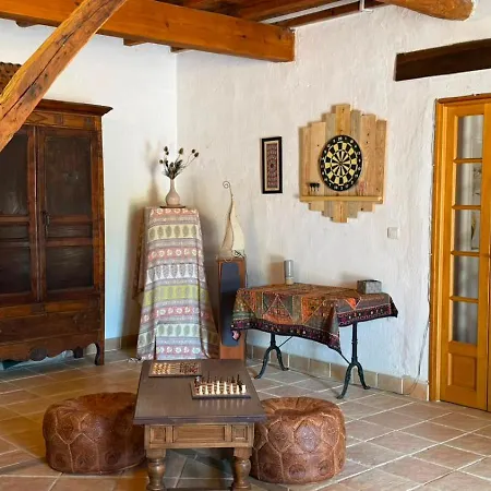 Feriehus En Pascot - Le Des Retrouvailles En Famille Ou Entre Amis - Authentique Ferme De Caractere Avec Billard, Immense Piece De Vie Et Jardin