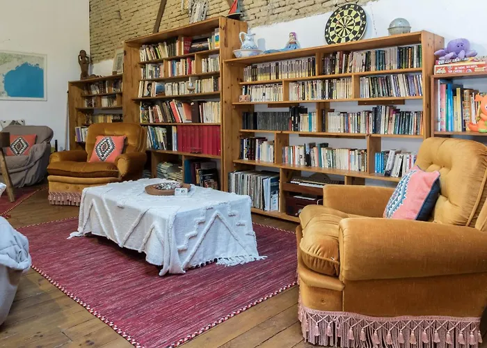 Grand De Charme 190 M2 Avec Billard, Jardin Et Cheminée- Idéal Familles Ou Entre Amis - Proche Canal Du Midi * Lagarde (Haute-Garonne)