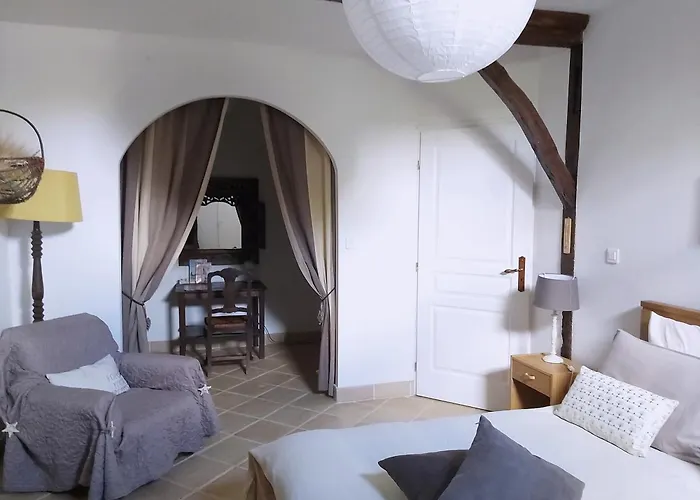 Hébergement de vacances Grand De Charme 190 M2 Avec Billard, Jardin Et Cheminée- Idéal Familles Ou Entre Amis - Proche Canal Du Midi *